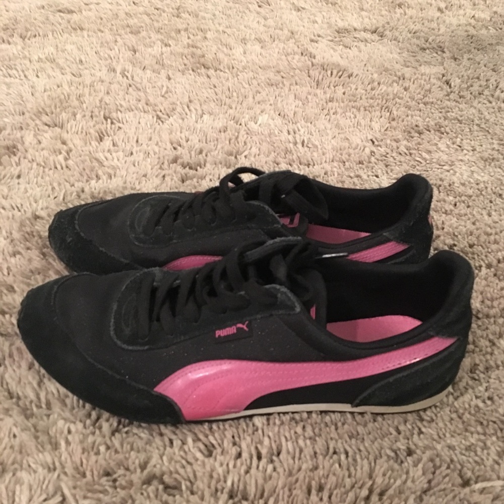 Puma sneakers
